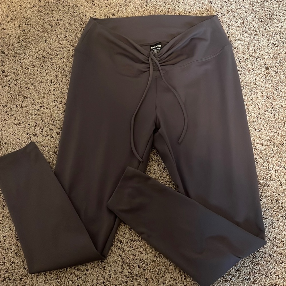 PINK ADJUSTABLE WAIST RUCHED LEGGINGS